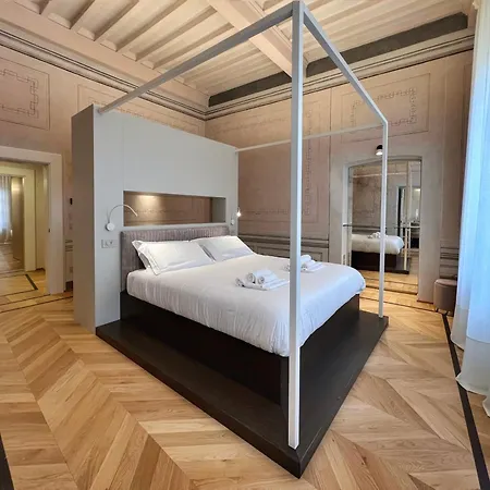Residenza Dula أريتسو